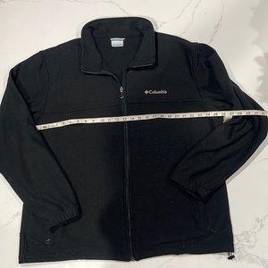 Men’s Columbia Zipped Fleece- black Preowned